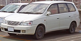 Toyota Gaia 1998 (cropped).jpg