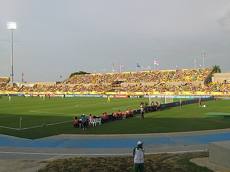 Tập_tin:Tribuna_oriental_del_estadio_Jaime_Morón.jpg