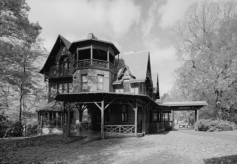 File:Twain House South and East HABS CONN,2-HARF,16-14.jpg