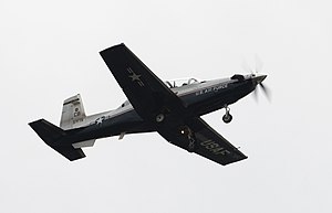 USAF - T-6 Texan II - 37 Terbang Pelatihan Skuadron (4008101545).jpg