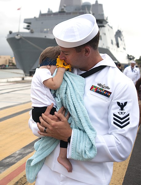 File:USS Paul Hamilton departs JBPHH 150214-N-WF272-025.jpg