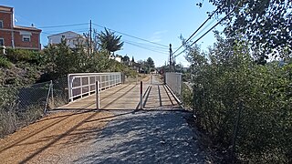 Vía Verde del Hierro - Puente de acceso a la estación de Serón.jpg