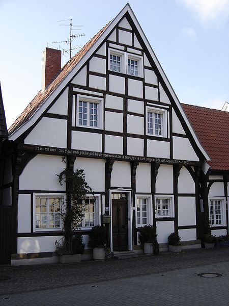 File:Warendorf - Altstadt 2.JPG