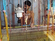 Tant sari in making, near Bishnupur, Bankura. Weaver making saree Bishnupur.JPG