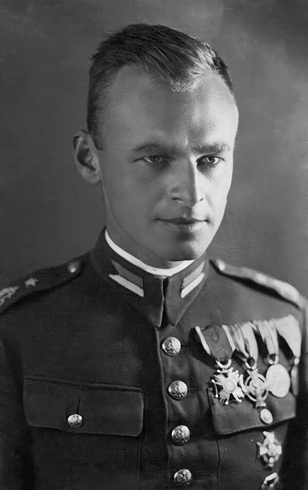 Pilecki in a pre-1939 photograph