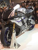 Yamaha YZF-R1M (RN32, Rennversion)