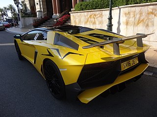 Yellow Lamborghini - Montecarlo 02