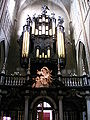 Español: El órgano, sobre la entrada a la nave central Français : L'orgue, sous l'entrée de la nef centrale