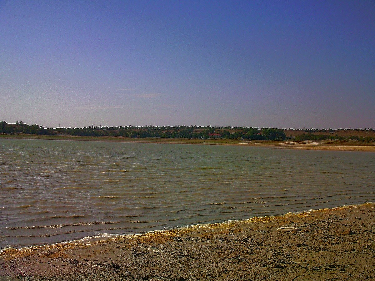 Ми 8 в районе железногорского водохранилища