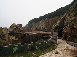 东 引 北海 坑道 - Dongyin Beihai туннелі - 2016.04 - panoramio.jpg