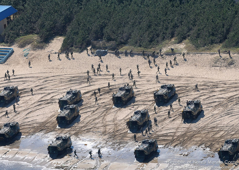 File:2012. 10. 해병대 상륙훈련 Rep.of Korea Marine Corps Amphibious Training (8092113109).jpg