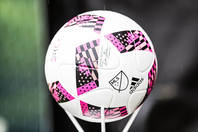 File:2016 MLS ball by Adidas (29746978214).jpg