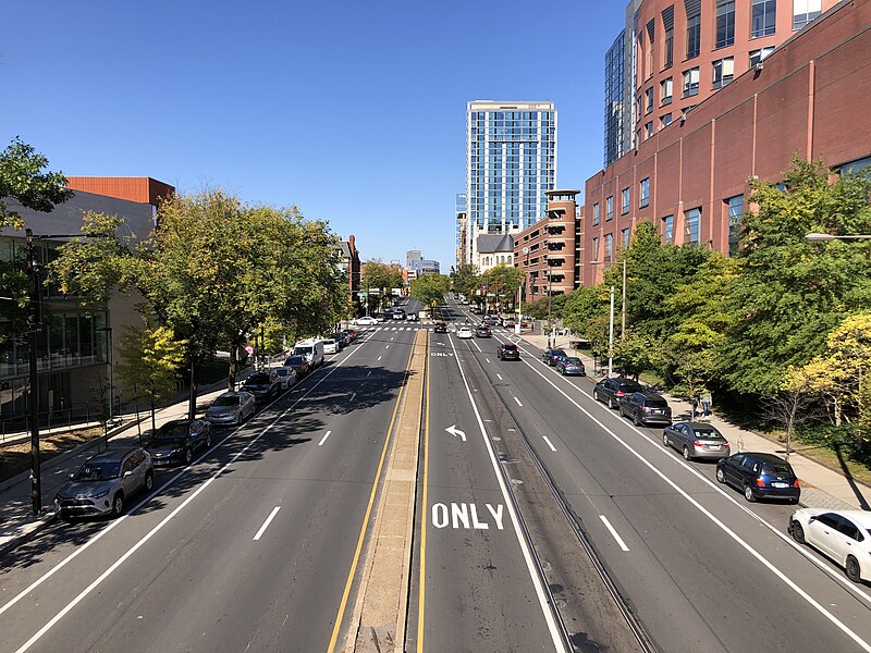 File:2022-10-09 14 25 57 View north along U.S. Route 13 (South 38th Street) from the pedestrian overpass at Locust Walk on the University of Pennsylvania campus in Philadelphia, Pennsylvania.jpg