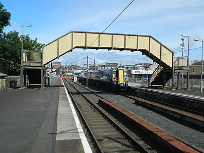 How to get to Largs Station with public transport- About the place