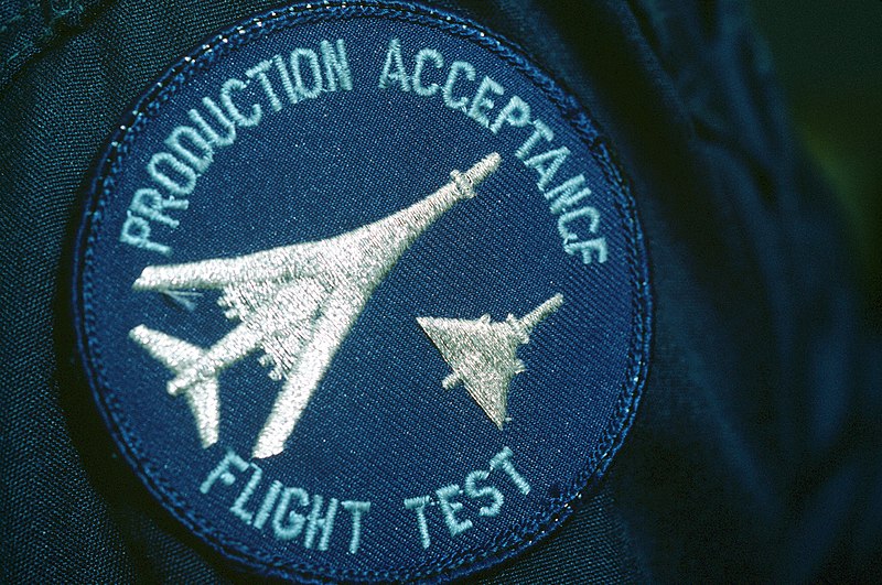 File:A close-up view of a patch worn by personnel in the B-1B aircraft production acceptance flight test program - DPLA - 18b1fc0e42c0c995a031b703430ac28f.jpeg