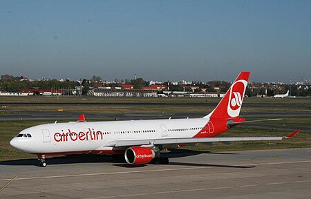 Tập_tin:Air_Berlin_in_TXL.jpg