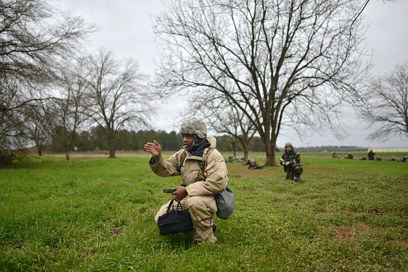 File:Air National Guard emergency managers train at Global Dragon 150313-Z-SV144-020.jpg