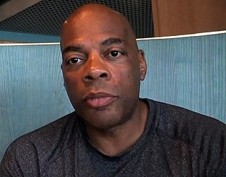 <span class="mw-page-title-main">Alonzo Bodden</span> American comedian and actor