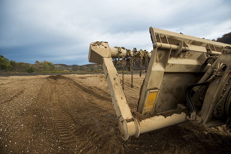 File:Army Reserve lays down the hammer, striking through mine fields with a force 141030-A-TI382-200.jpg