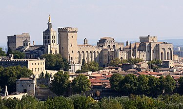 The historic centre with the Palais des Papes Avignon, Palais des Papes depuis Tour Philippe le Bel by JM Rosier.jpg