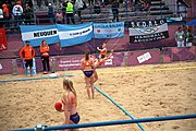 Deutsch: Beachhandball bei den Olympischen Jugendspielen 2018; Tag 5, 10. November 2018; Mädchen, Hauptrunde - Chinese Taipei (Taiwan)-Niederlande 1:2 English: Beach handball at the 2018 Summer Youth Olympics at 11 October 2018 – Girls Main Round – Chinese Taipei (Taiwan)-Netherlands 1:2