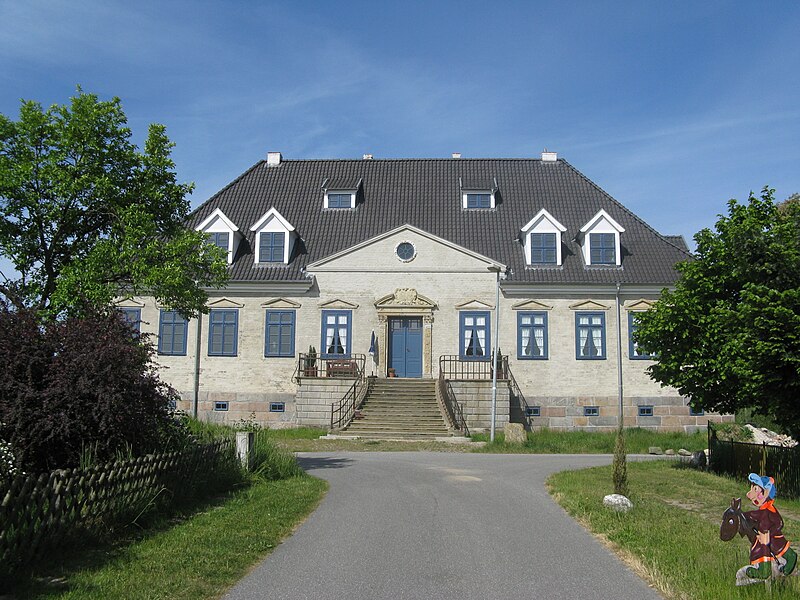 File:Bluecher Gutshaus 2008-05-23 057.jpg