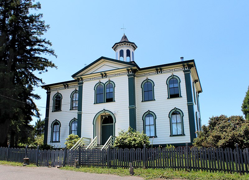 File:Bodega , California, USA - Village of Bodega Bay - Potter School House ( 17110 Bodega Ln Bodega, CA 94922) - panoramio (1).jpg