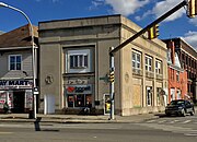 Boost Mobile @ 1067 Broadway - fmr Polonia Hotel, Broadway National Bank, Buffalo Trust Company Broadway Branch, Goodwill Thrift Store - Buffalo, New York - 20200516.jpg