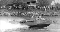 Bundesarchiv Bild 183-S1007-0024, Rostock, 25th anniversary of the founding of the GDR, Flottenparade.jpg