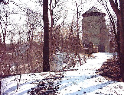 So kommt man zu Burg Haltenberg mit den Öffentlichen - Mehr zum Ort Hier