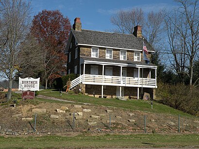 How to get to Burtner House with public transit - About the place