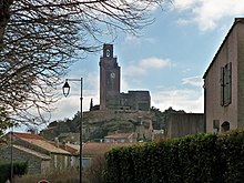 Montée à la tour de Chamaret (2013).