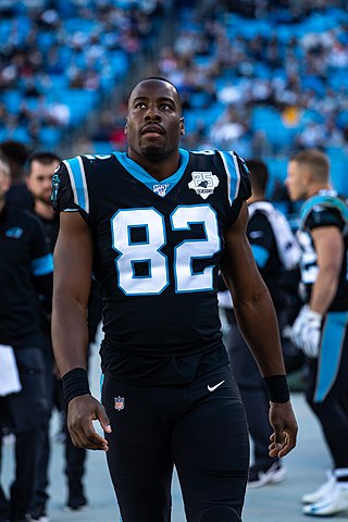 <span class="mw-page-title-main">Chris Manhertz</span> American football player (born 1992)