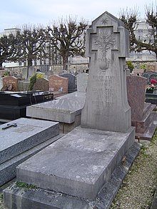 Sceaux Cemetery - Могила Эжена Поезд.JPG