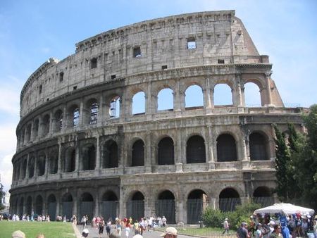 Fail:Colosseum-2003-07-09.jpg