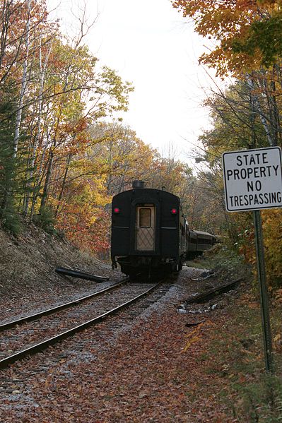 File:Conway Scenic Railway, Arethusa Falls Trail, Hart's Location (494282) (11924877914).jpg