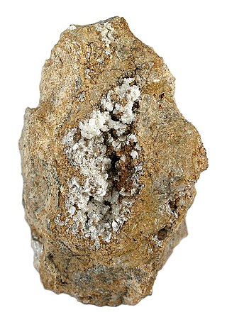 <span class="mw-page-title-main">Dickite</span> Phyllosilicate mineral