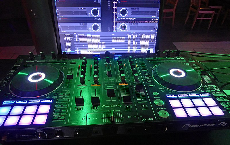 File:Disco -Pioneer Dj -2019.jpg