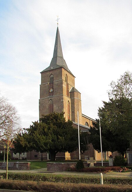 Dremmen St. Lambertus Kirchturm