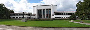 Dresden-Hygienemuseum-pano.jpg