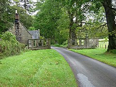 East Lodge ، Eslington Park.jpg