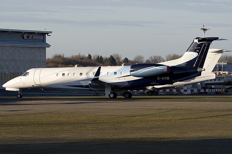 File:Embraer ERJ-135BJ Legacy 600 vibroair, DUS Düsseldorf (Duesseldorf International), Germany PP1261905317.jpg