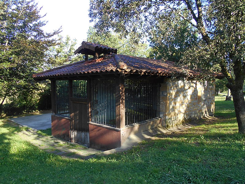 File:Ermita Santa Marina Baseliza (Zaldibar).jpg