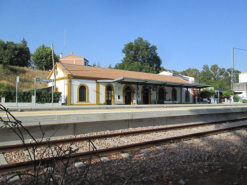 File:Estación de Gaucín 01.JPG