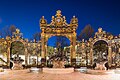 Fontaine de Neptune et grilles.