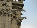 Trois gargouilles à l'angle sud-ouest de Notre-Dame de Paris