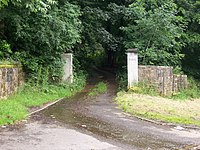 Gate Posts leading to Middlewood Hall, near Oughtibridge - geograph.org.uk - 716049.jpg