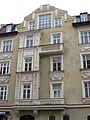 Georgenstraße 119; Mietshaus deutsche Renaissance, mit Erker, Schweifgiebel und reichem Stuckdekor, 1899 von Georg Müller; Gruppe mit Nr. 117. This is a picture of the Bavarian Baudenkmal (cultural heritage monument) with the ID D-1-62-000-2116 (Wikidata)