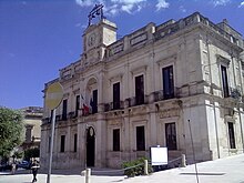 Il palazzo San Domenico, sede del municipio.