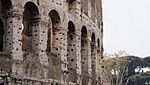 Colosseum är fullt av hål sedan folk i tider av metallbrist karvat loss stödbalkar från byggnaden.